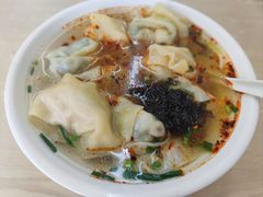 -小胖子馄饨店(洪兴路店)