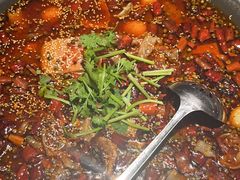 -麻六记(凤凰汇店)