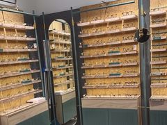 -MUJOSH木九十眼镜(月星环球港B1店)