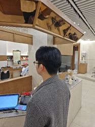 -MARTIN'S BARBER SHOP男士理发馆