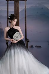 -雪中彩影婚纱摄影·微光艺术中心