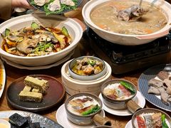 -龙悦湾酒家·八阵鱼生·渔人码头店