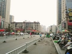 -曼哈顿商业广场(升龙广场店)