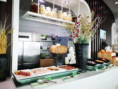 -亚洲国际大酒店·云顶阁旋转自助餐厅