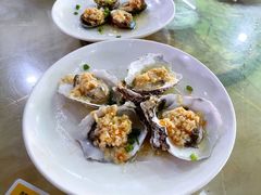 -四川小胡子海鲜(丁村万人海鲜广场店)