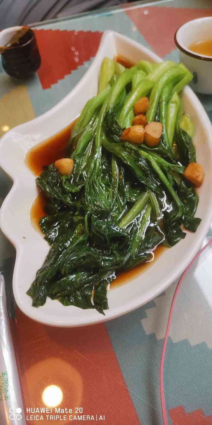 寻味私房菜·梁厨餐饮"饭店位于丽江古城,不太好找,但是饭的口味.