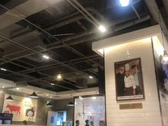 大堂-名门潮牛·鲜牛肉海鲜火锅.烧烤自助餐厅(诚丰广场店)