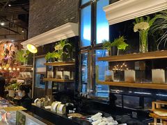 自助取餐区-Let's Taipei 非常烘焙(太古里店)