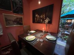 -Sala Thai Restaurant