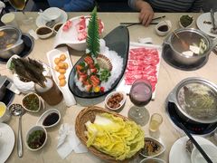 -海上明月海鲜火锅 鲜切牛肉