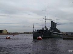 -阿芙乐尔号巡洋舰