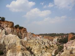 -彩色沙林风景区