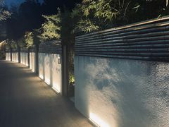 -悟空山宿陨石私汤温泉酒店(神舟大道地铁站店)