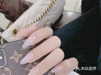 温柔气质｜仙女美甲 超级喜欢的温柔气质美甲