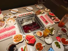 -海底捞火锅(珠影星光城夜宵主题店)