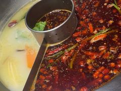 -佬土鹅肠火锅(解放路店)