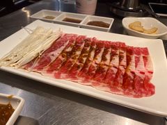 调味牛五花-韩聚屋韩国烤肉餐厅(新北万达店)