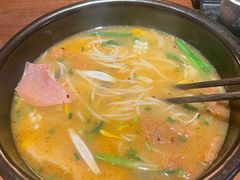 -银米·云南传统过桥米线(双廊黑金冠店)