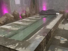 -水中央富硒温泉