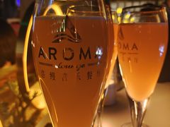 -洛缦音乐餐厅(工业展览馆万象城店)