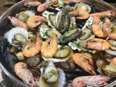 -老东镇啤酒屋海鲜加工·蒸汽海鲜·海鲜烧烤(台东店)