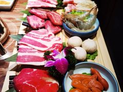 -明洞阿姨·韩式酱蟹烤肉·创意料理(三元桥店)