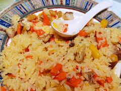 -伊带伊路新疆美食府(呼家楼店)