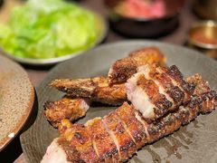 厚切傣式猪五花与奶油生菜-SHAN山(前滩太古里店)