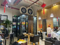 -马克男发时尚店