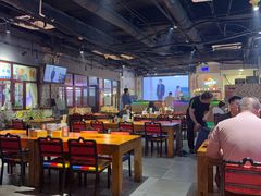 -马路牙子烧烤音乐酒馆(望京店)