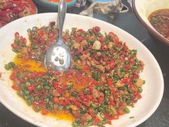 -川流不息·地道川菜·小龙虾(松东路店)