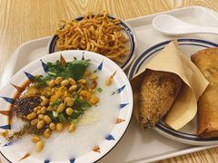 -正南齐北·老街糯米团(洪崖洞店)