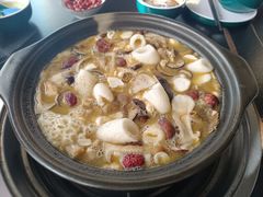 -野菌皇海景野生菌火锅(滨海大道店)