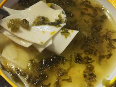 -休记光头香辣蟹干锅店(衣冠庙店)