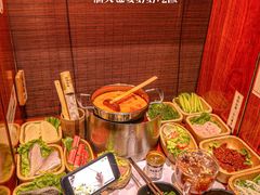-独食火锅·半米屋台(直营总店)