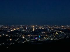 -定都峰