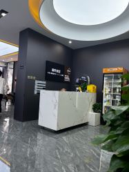 -藤野造型烫染·漂发