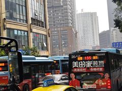 -观音桥步行街