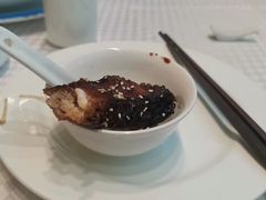 -王朝大酒店徐汇店-地面停车场