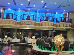 -碧中海汤泉汗蒸酒店