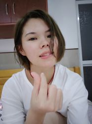 -苑苑发型设计