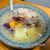 糖藕都是必点的招牌，巨好吃，甜度也恰到好处