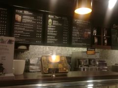 -星巴克臻选(威海威高广场店)