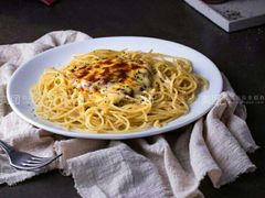 -HIGH FIVE哈福手工汉堡(桂林路店)