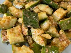 麻酱黄瓜-清真喜兰老丁羊汤特色小吃