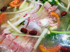 -抚仙湖生态石锅鱼野生菌(告庄店)