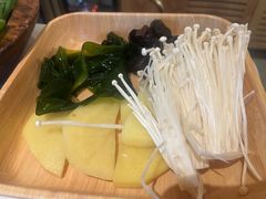 -左庭右院鲜牛肉火锅(七宝领展广场店)