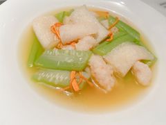 鲜竹笙煮白丝瓜-新荣记(建国门外大街店)