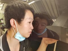-鲨鱼皮汽车凹陷玻璃修复(静安店)