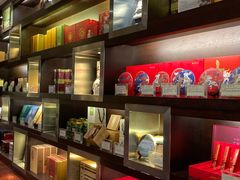 -七彩云南庆沣祥茶庄(金融街店)